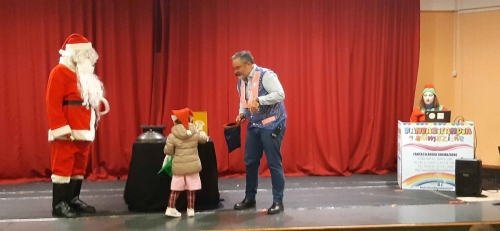 Babbo Natale alle Scuole Pie.Spettacolo e Magia per i nostri alunni della Scuola dell'Infanzia e Prima Primaria