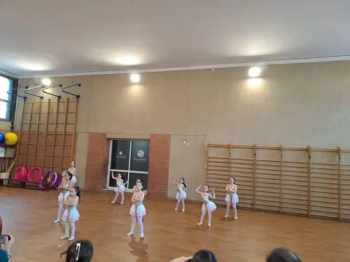 Saggio di Danza le allieve Scuola dell'infanzia e Primaria - Scuole Pie
