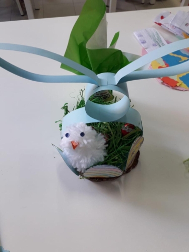 Buona Pasqua dai bambini della Classe 1ª