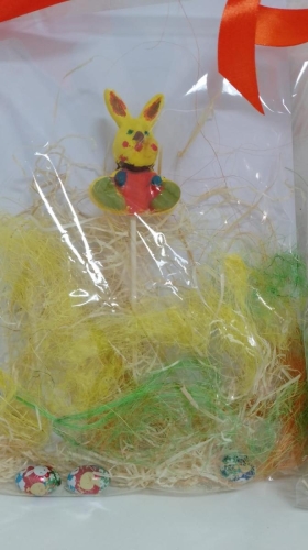 Decoupage eseguito dalla Terza primaria ...Buona Pasqua