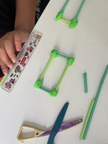 Imparare la geometria giocando - Quinta primaria