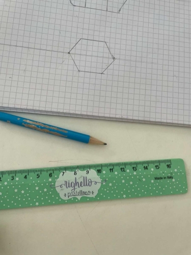 Imparare la geometria giocando - Quinta primaria