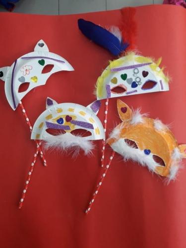 Le nostre maschere di Carnevale Classe Prima Primaria 