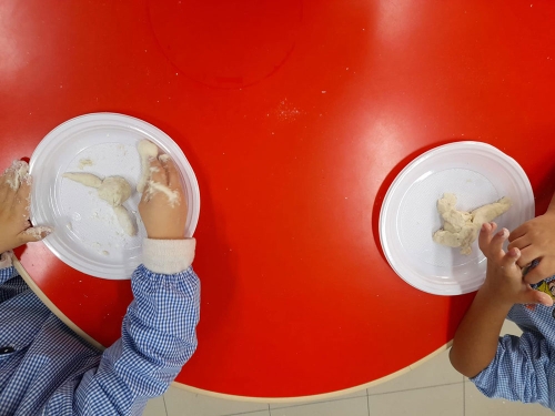 oggi impariamo a fare le pizze-Scuola-infanzia-piccoli-C 06