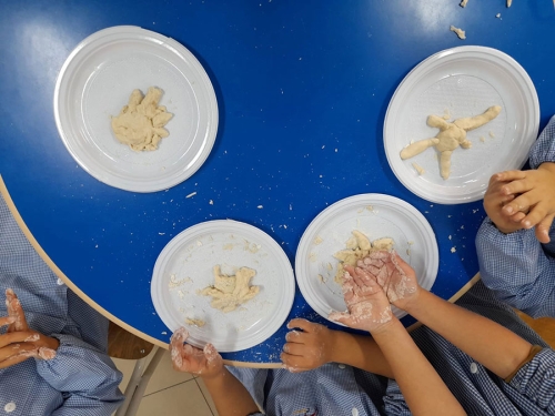 oggi impariamo a fare le pizze-Scuola-infanzia-piccoli-C 09