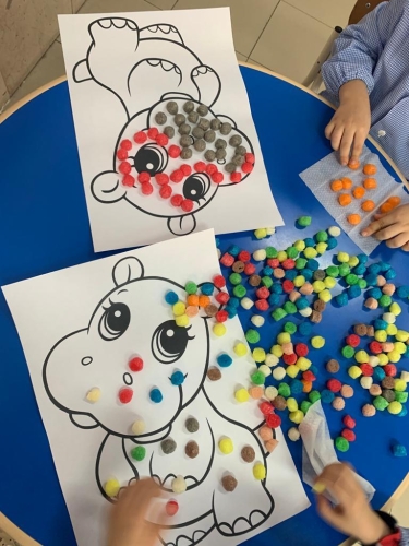 Lavoriamo con i playmais - Infanzia a, b, c