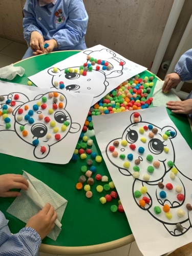 Lavoriamo con i playmais - Infanzia a, b, c