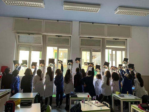 Quinta Primaria - La letterina di Natale: Il presepe con effetto Vetrofania 