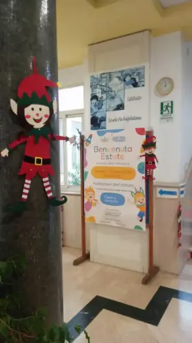 scuole pie ambientazione natale 2025 03