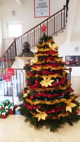 scuole pie ambientazione natale 2025 07