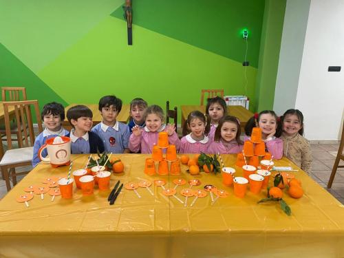 La spremuta: La giornata dell' arancia. Scuola dell'infanzia