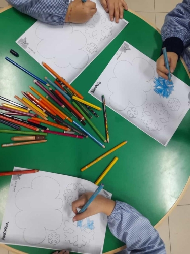 I fanciulli dell'infanzia: Laboratorio di creatività 