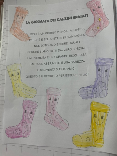 Classe Prima Primaria: "la giornata dei calzini spaiati"