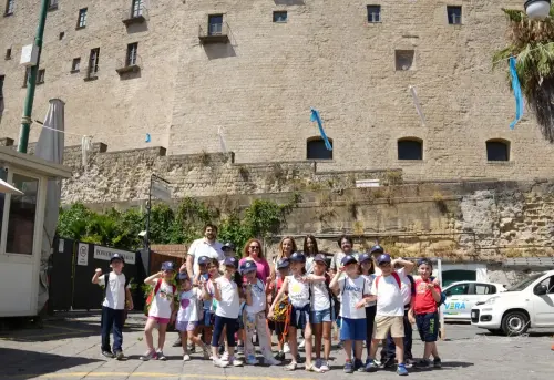 Scuole Pie - Campo estivo 2024 - Uscita didattica al Castel dell'Ovo e villa comunale
