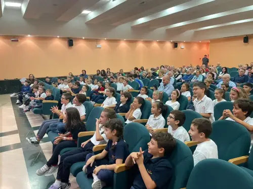 I nonni hanno trascorso una giornata insieme ai loro nipoti 