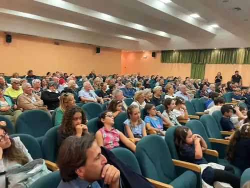 I nonni hanno trascorso una giornata insieme ai loro nipoti 