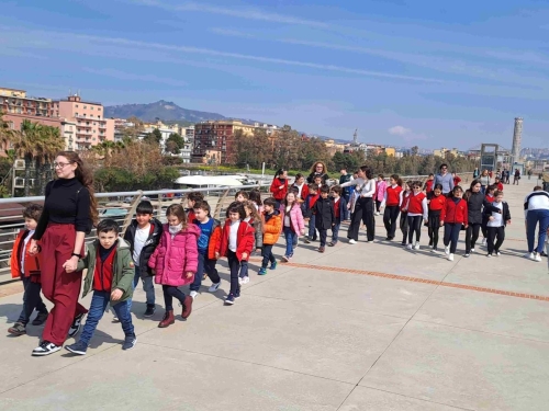 Città della Scienza e passeggiata sul pontile di bagnoli - Scuola Primaria