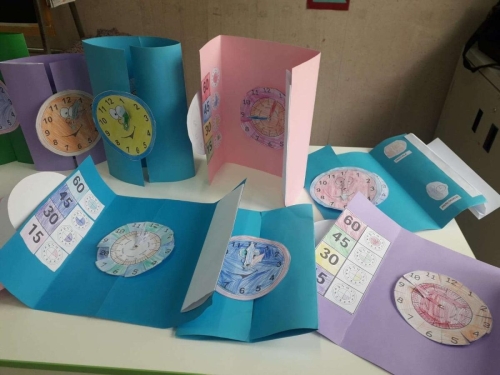 Impariamo l'orologio con il nostro LAPBOOK - seconda primaria