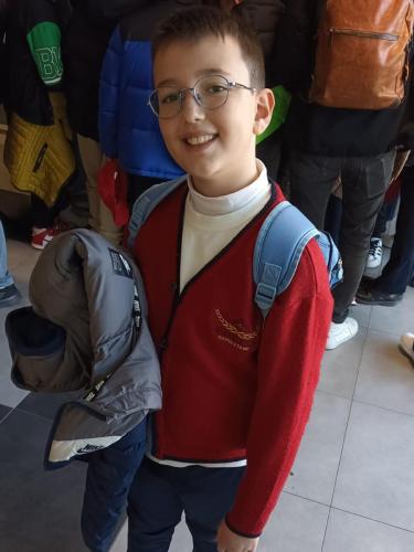 Giornata dedicata alla Scienza e alla Ricerca.Grazie alla collaborazione con il CNR: ISAFOM, IPSP, ISPAAM. Gli allievi della V Primaria e Secondaria di I gradohanno seguito alcuni esperimenti interessanti e istruttivi riguardo alle api, alle piante ed alla biodiversità alimentare.