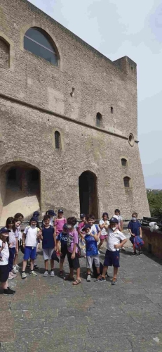 Campo Estivo Scuole Pie Napoletane "Una giornata all'insegna della cultura e del divertimento"Certosa e Museo San MartinoIl Catello Sant'ElmoVilla Floridiana