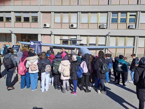Uscita didattica degli alunni delle Scuole Pie Napoletane: Anniversario dei 100 anni dell'Aeronautica Militare