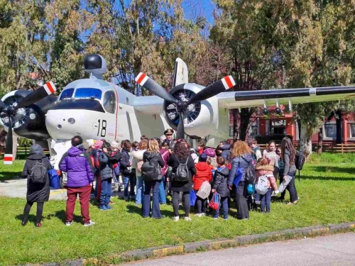 Uscita didattica degli alunni delle Scuole Pie Napoletane: Anniversario dei 100 anni dell'Aeronautica Militare