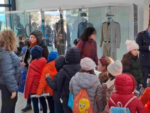 Uscita didattica degli alunni delle Scuole Pie Napoletane: Anniversario dei 100 anni dell'Aeronautica Militare