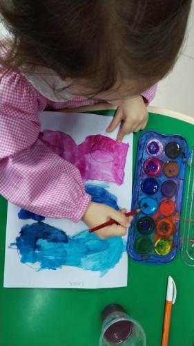 I piccoli della scuola dell'infanzia: creatività - ci prepariamo a vivere il carnevale 