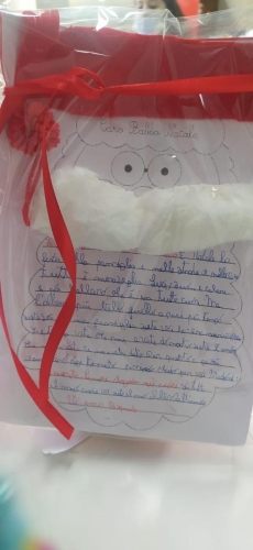 Classe 3ª primaria, pallina di Natale personalizzata con nome e poesia